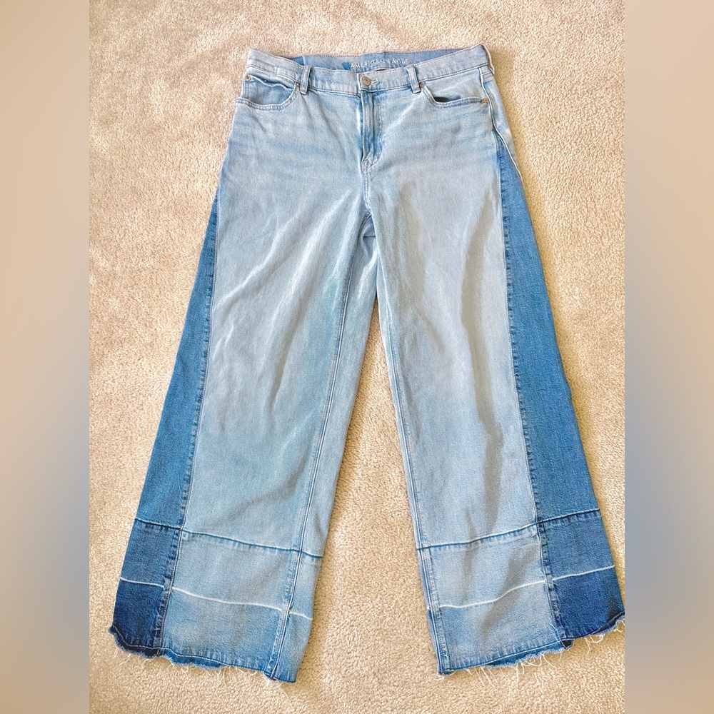 American Eagle Two-Tone Wide Leg Jeans - size 10 Long